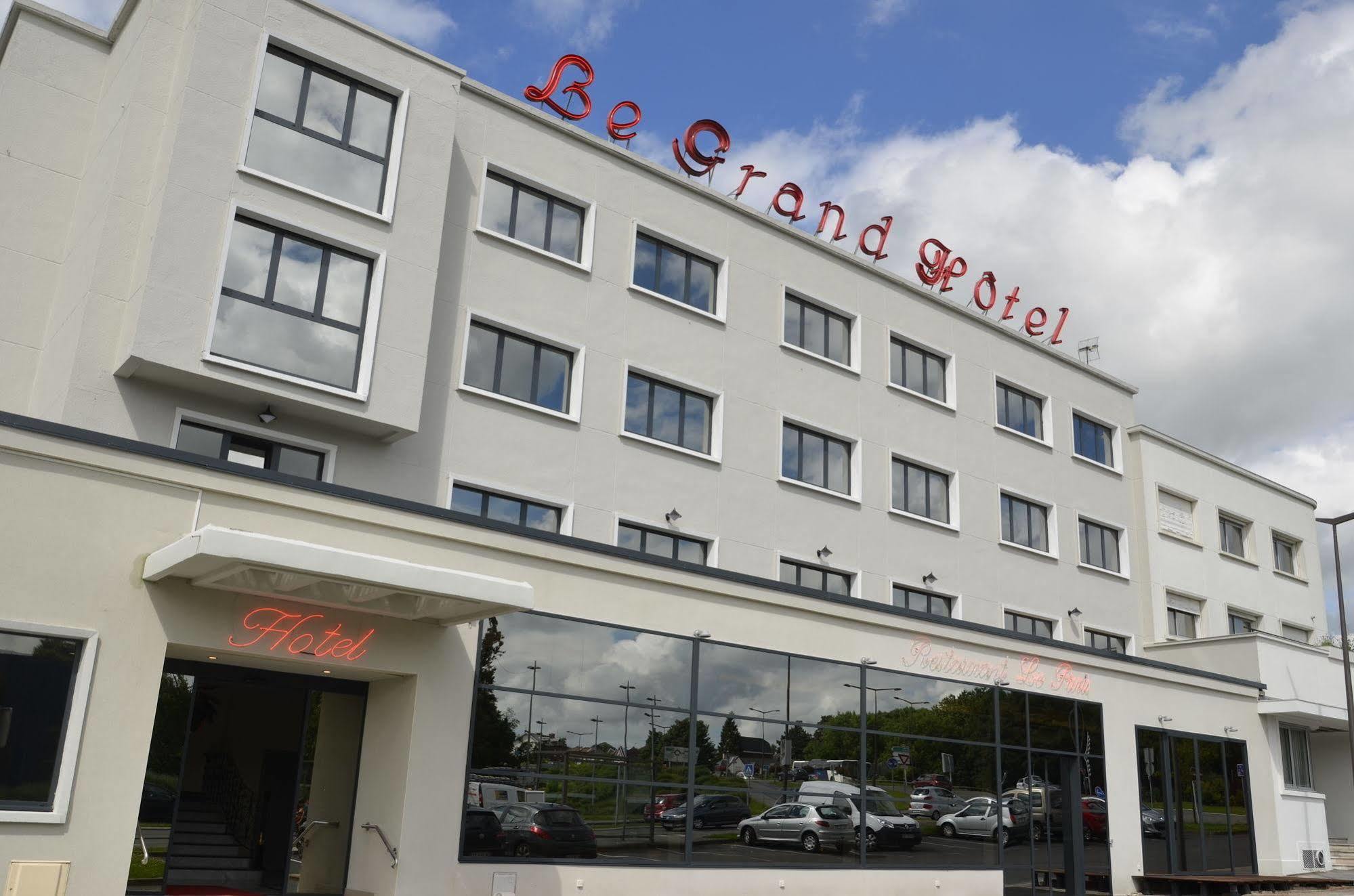 Le Grand Hotel Maubeuge Exterior photo